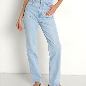 Levi's High Rise Blue Jeans